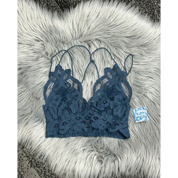 Free People FP One‎ Adella Crochet Lace Bralette Navy Blue Top Size Medium NWT - Picture 1 of 3